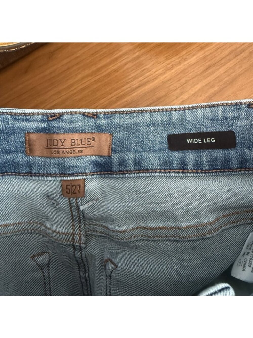 Judy Blue High Waisted Wide Leg Trouser Style Jean Size 5/27 - Picture 5 of 6